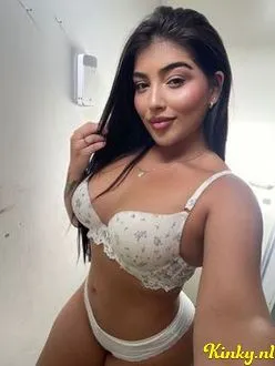 valentina-prive-ontvangst-via-kinky-68b8a63b939e3f00135691f6