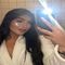 valentina-prive-ontvangst-via-kinky-684addae31f4b00013ba38ce