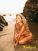 victoria-erotische-massage-via-kinky-6849c5844783f70013b0f920