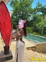 cleopatra-escort-via-kinky-6904cb0032844c0013f631d7