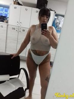 natty-escort-via-kinky-684bd7756f455c0013d029f3