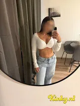 dina-erotische-massage-via-kinky-689af14b7266d20013b93e84