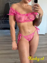 dina-erotische-massage-via-kinky-689f39f47266d20013b9459e