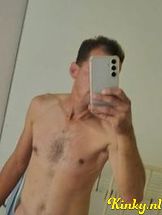 jeff-escort-via-kinky-684db44931f4b00013ba3dc2