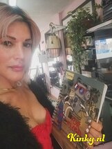 nanny-erotische-massage-via-kinky-685c6557375bfd001318fbb8