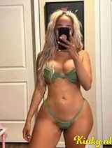 Bella - Hot sexy Bella