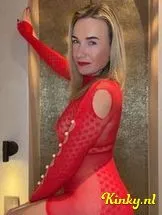 larissa-virtual-sex-via-kinky-69788f0986b1a50012feff2a