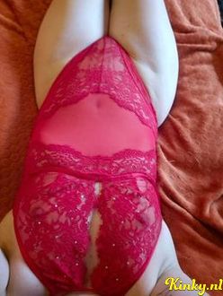 nathy-prive-ontvangst-via-kinky-6851980c31f4b00013ba43e4