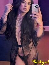 alysha-prive-ontvangst-via-kinky-69132ddb2ae1c7001222fe08