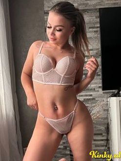 evelyn-escort-via-kinky-685d516d31f4b00013ba57ed