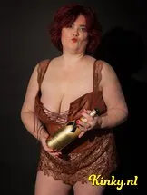 aranka-prive-ontvangst-via-kinky-5cf6ba365e4640237b0c063a