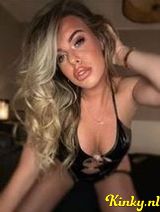 Jacklynn - Dutch Peachy pussy and bouncy ass