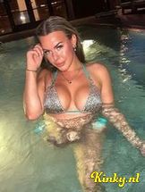 jacklynn-virtual-sex-via-kinky-698a241f5710090012f8bd13