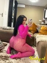 Ashley -  Geile jonge studente zoekt jou om mee te spelen