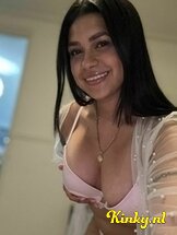 leyla-escort-via-kinky-685a89136f455c0013d0419d