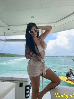 karina-prive-ontvangst-via-kinky-6917021caef88e0013c9c5e4