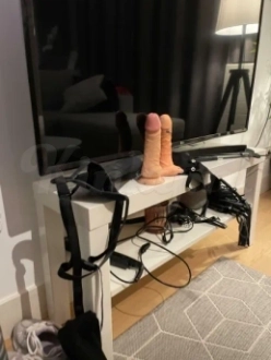 mistress-eva-bdsm-via-kinky-685bfc5bb04b8d00132dfd6a