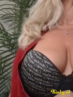 simone-escort-via-kinky-685dab476f455c0013d0494b