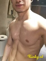 quin-erotische-massage-via-kinky-6861bd8f4783f70013b11f24