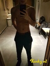 quin-erotische-massage-via-kinky-6861bd91b04b8d00132e04bd