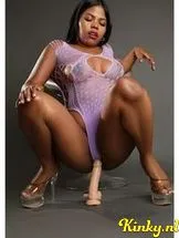 jasbi-prive-ontvangst-via-kinky-68df993df6c6eb0013e5f5ee