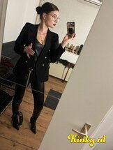 meesteres-mila-bdsm-via-kinky-686277a0b04b8d00132e05ac