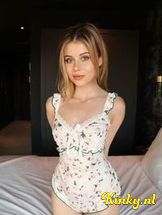 nicole-virtual-sex-via-kinky-693967a8c221f40013fdb444