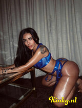 Laura - Colombian VIP Girl / TRÍO GF /LOVE PARTY