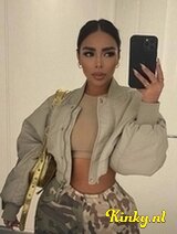 Laura - Colombian VIP Girl / TRÍO GF /LOVE PARTY