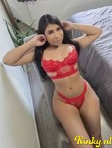 emiliana-escort-via-kinky-690386fdf65b70001393109e