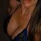 roxsanne-virtual-sex-via-kinky-69257a4bf044d900134e68df