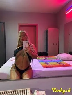 ayana-escort-via-kinky-696045babedbf800144abd3c