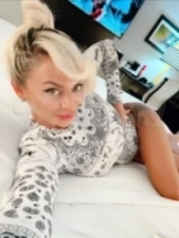 kim-escort-via-kinky-68dc6b634884f30013e8a86f