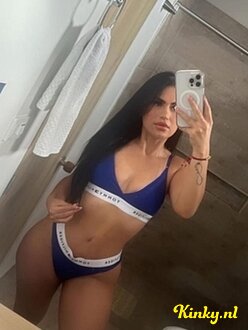 lydia-escort-via-kinky-686dc5d94783f70013b13180
