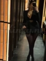 Elif - party girl