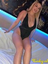 adelle-escort-via-kinky-69247977f044d900134e687e