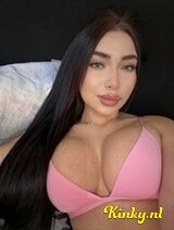 Samantha - Beautiful Colombian a few days in the city