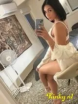 Victoria - A sexy and curious girl, nw to NL