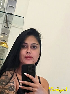 alexa-escort-via-kinky-688c75164783f70013b165fd