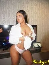 elena-prive-ontvangst-via-kinky-691174f796de780013835f0b