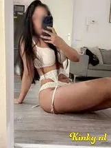 selena-prive-ontvangst-via-kinky-6993930c5421ac0013e1d97c