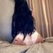 selena-prive-ontvangst-via-kinky-68d1b7f339a405001305dfc1