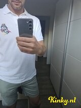 Delvy - Only interested in women