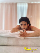 Arash - Let me make you feel amazing.