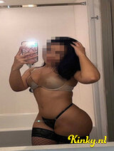 Nayla - Sexy latina deptroathqueen