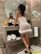 Nayla - Sexy latina deptroathqueen