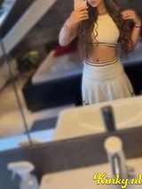 Elena - Girl next door