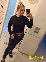 eveina-escort-via-kinky-6880e469375bfd00131939af