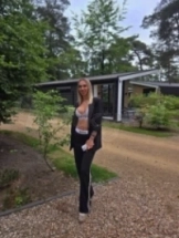 sophia-escort-via-kinky-68f98711f044d900134e2249