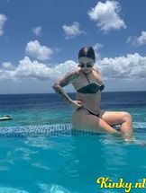 hillary-escort-via-kinky-68c21969c6c1e00013da7fdd